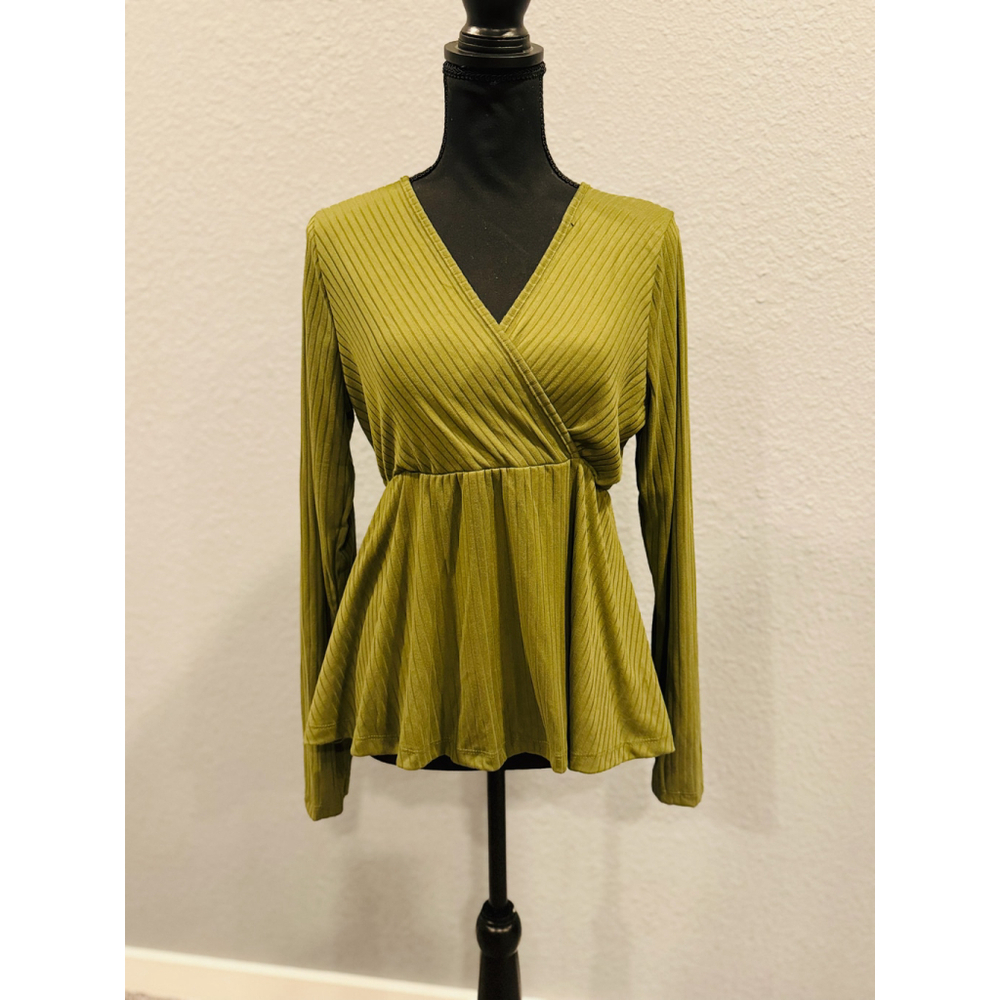 White Birch Olive Green Ribbed Wrap Top NWOT, Sz XL - Picture 1 of 8